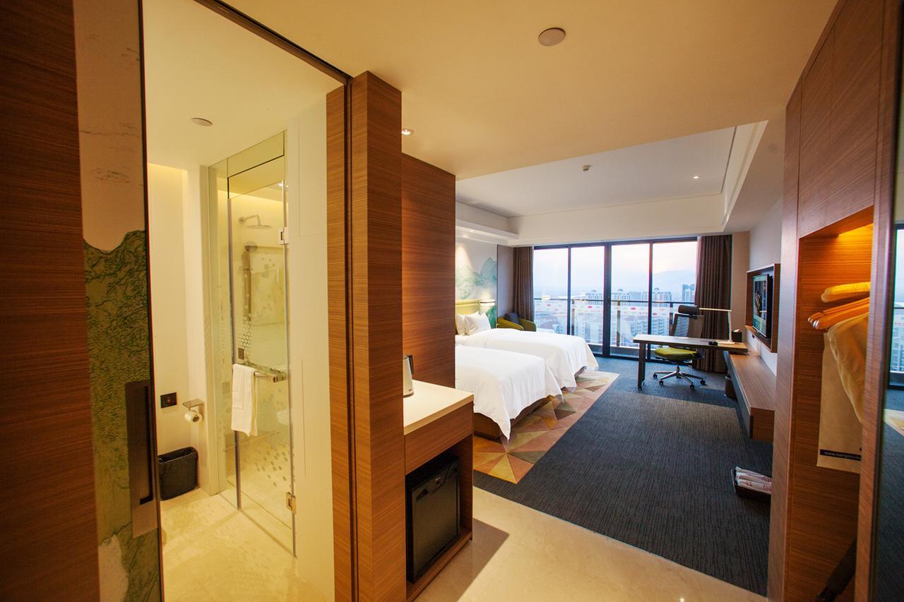 Hampton By Hilton Qingyuan Qingxin District Hotel Exterior foto